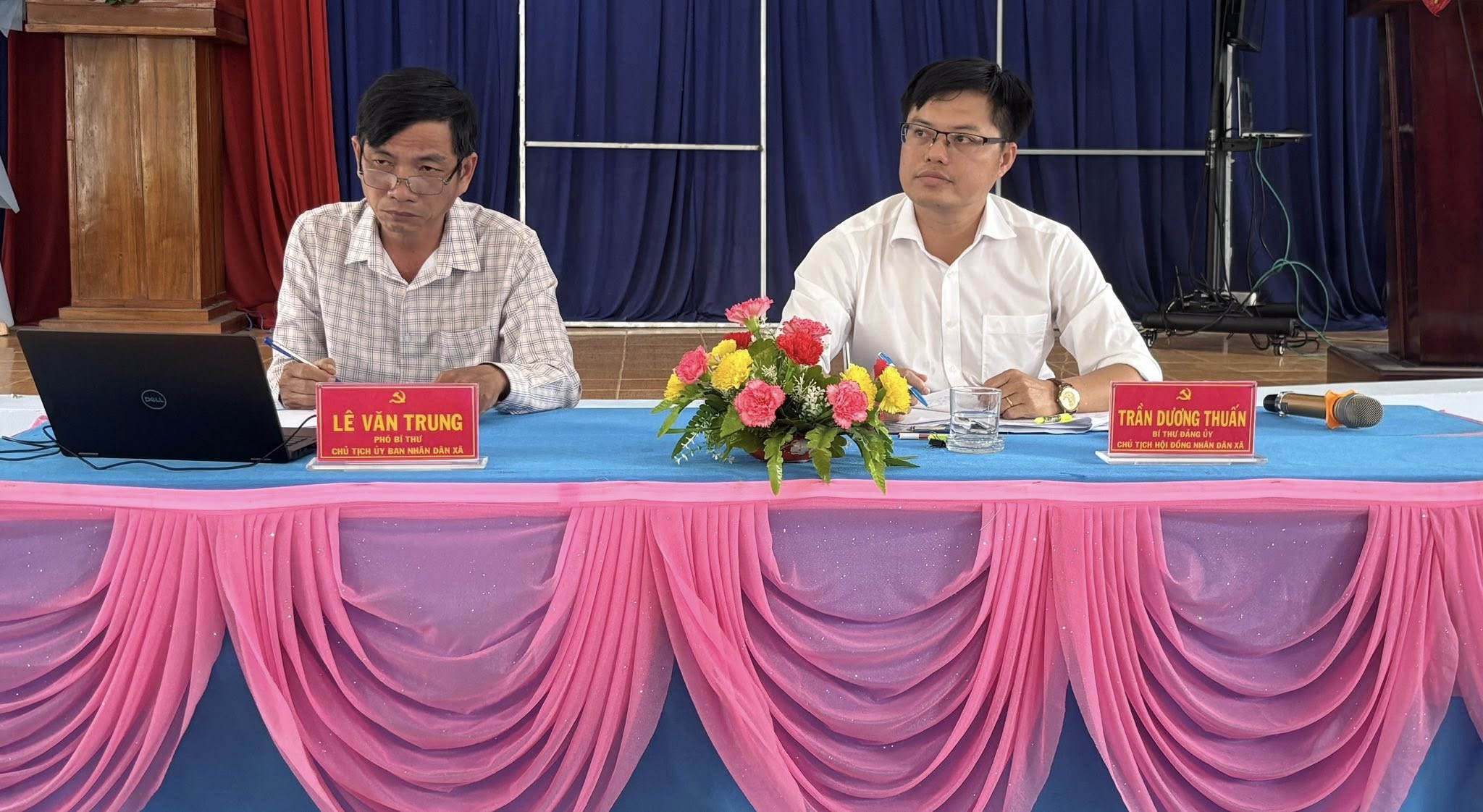 Thường trực Đảng Ủy Xã Phước Long làm việc lệ kỳ với các chi, Đảng bộ trực thuộc